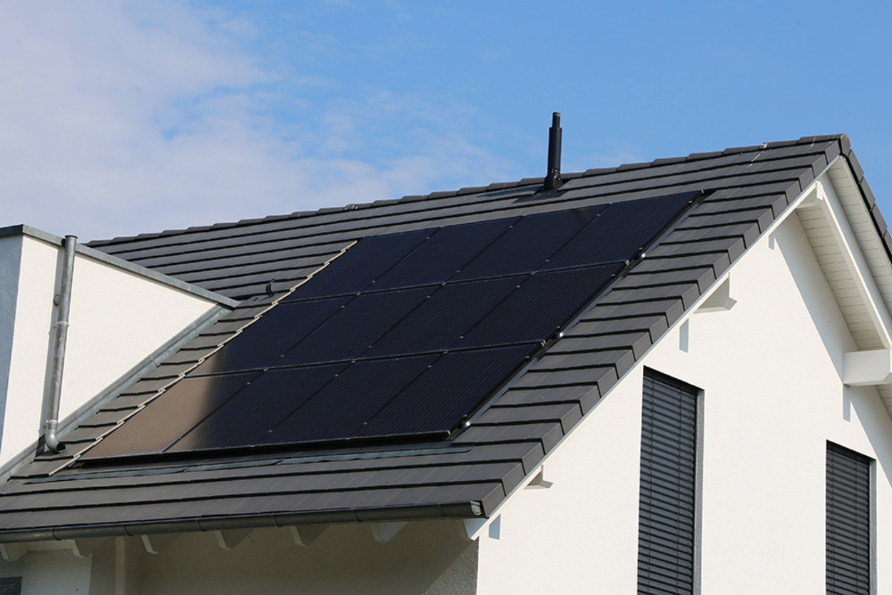Photovoltaik bei Elektrotechnik Schell GmbH & Co. KG in Wörnitz