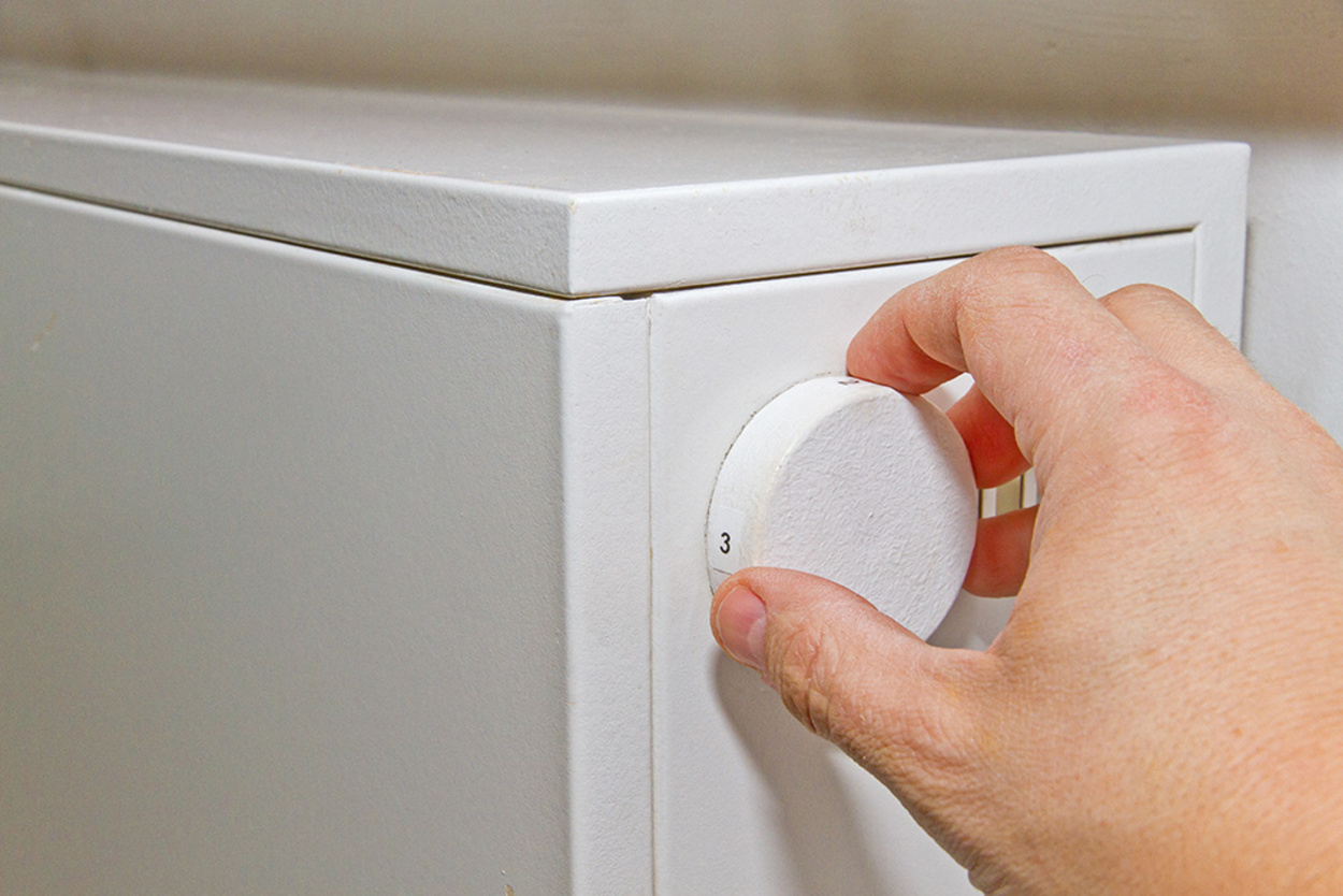 Nacht&shy;speicher&shy;heizung bei Elektrotechnik Schell GmbH & Co. KG in Wörnitz