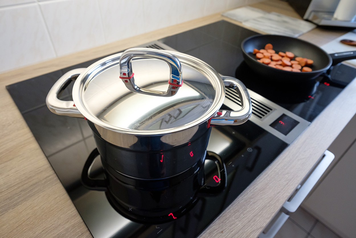 Kochen & Backen bei Elektrotechnik Schell GmbH & Co. KG in Wörnitz